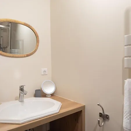 Holiday home Maison Tregain - Grand Jardin Et Terrasse Rennes